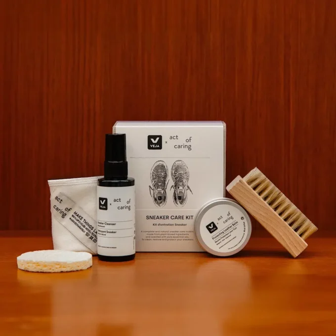 Sneaker-Pflegeset Veja X Act Of Caring