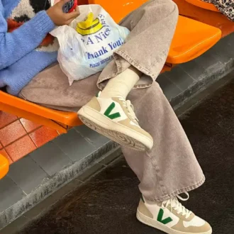 V-10 Leder Weiß Emeraude Sahara