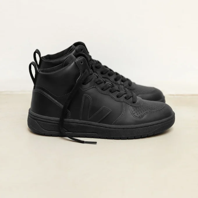 V-15 Leder Full Black